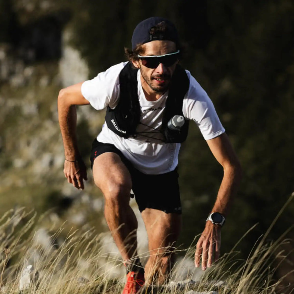 Julbo Aurinkolasit ja jäätikkölasit Ultimate Treeline Outdoors