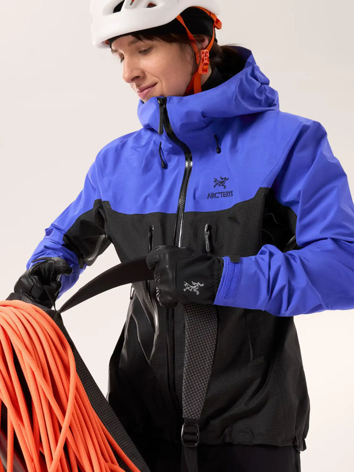 Arc&#39;teryx Vedenpitävät kuoritakit Alpha Jacket Women&#39;s Treeline Outdoors