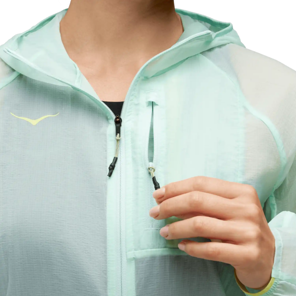 Hoka Tuulenpitävät takit Skyflow Wind Jacket Women&#39;s Treeline Outdoors