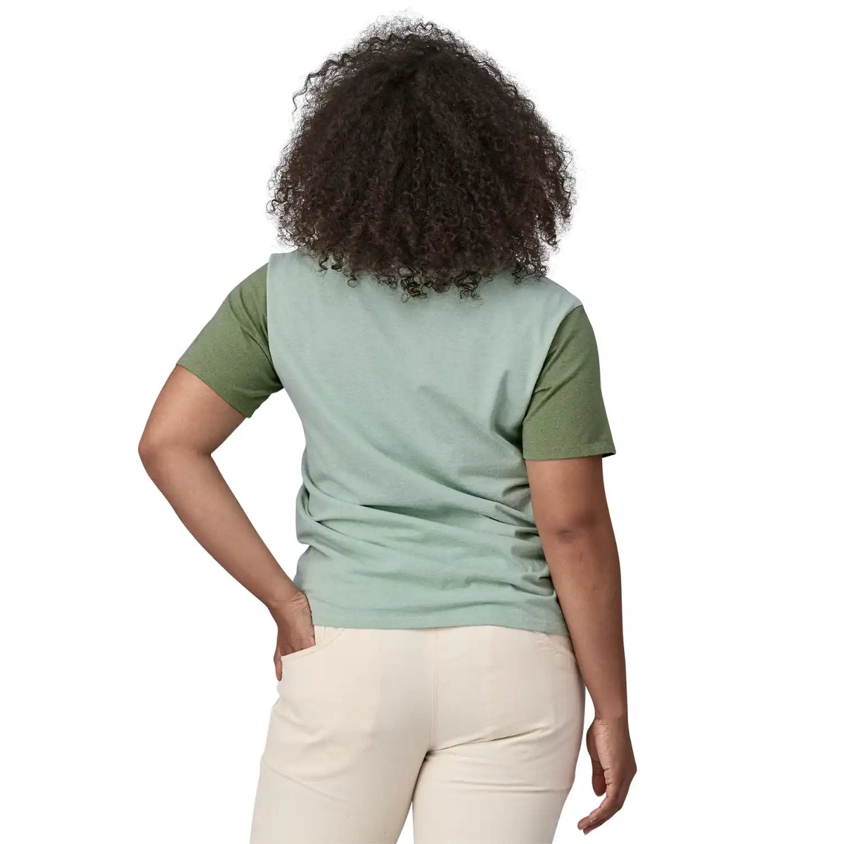 Patagonia T-paidat Shop Sticker Pocket Responsibili-Tee Treeline Outdoors