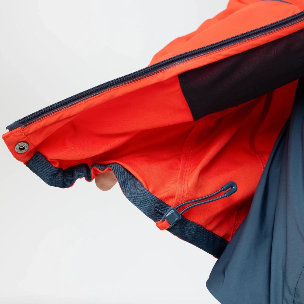 Fjällräven Ulkoilutakit Bergtagen G-1000 Jacket Women&#39;s Treeline Outdoors