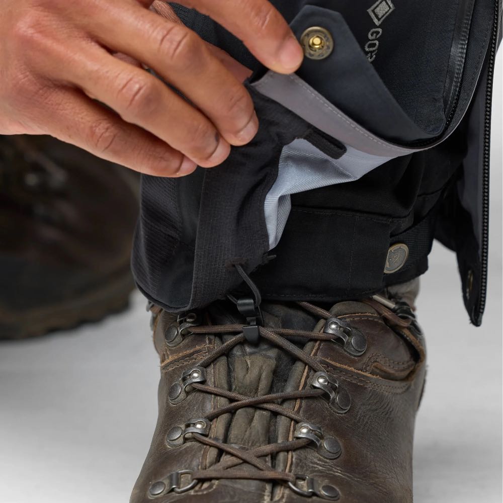 Fjällräven Vedenpitävät kuorihousut Keb GTX Trousers Men&#39;s Treeline Outdoors