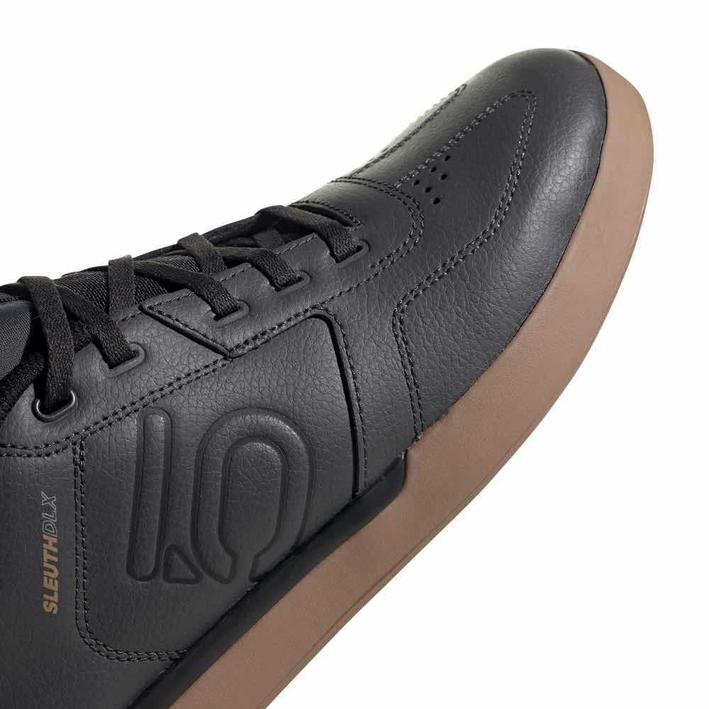 Five ten sleuth dlx mid mtb shoes deals