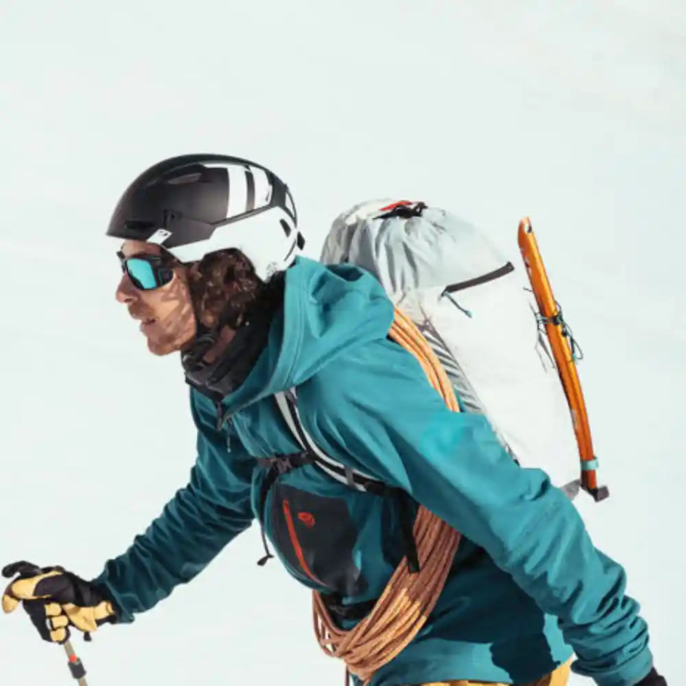 Julbo Laskettelukypärät Peak LT Helmet Treeline Outdoors