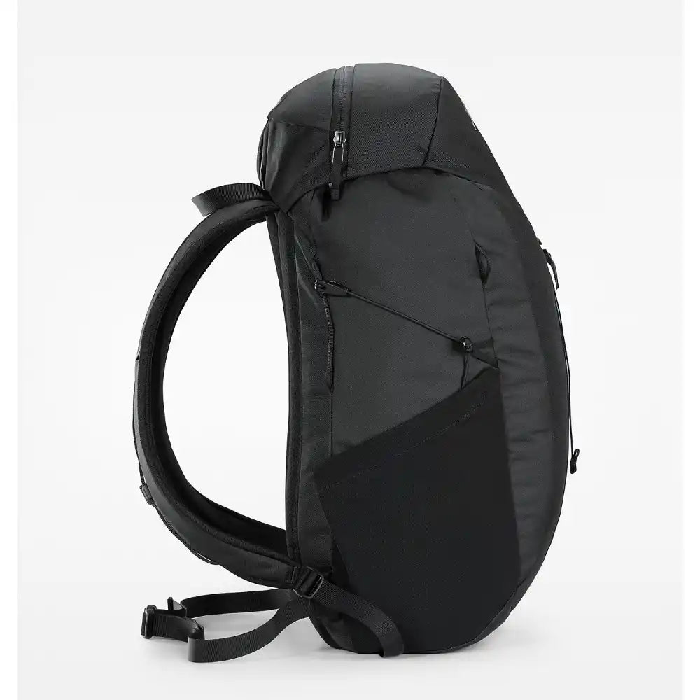 Arc&#39;teryx Päiväreput Mantis 20 Backpack Treeline Outdoors